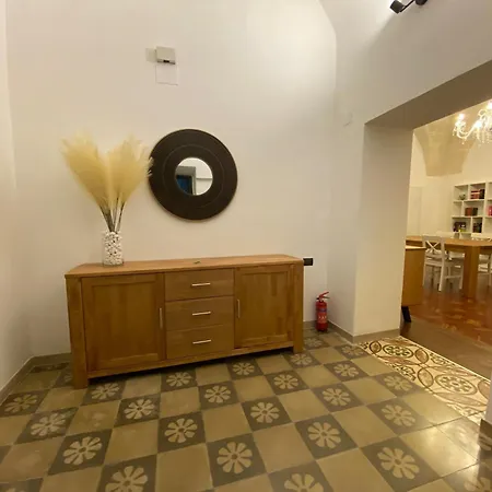 Araxis Luxury Apartment