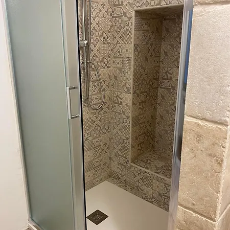 Araxis Luxury Taranto